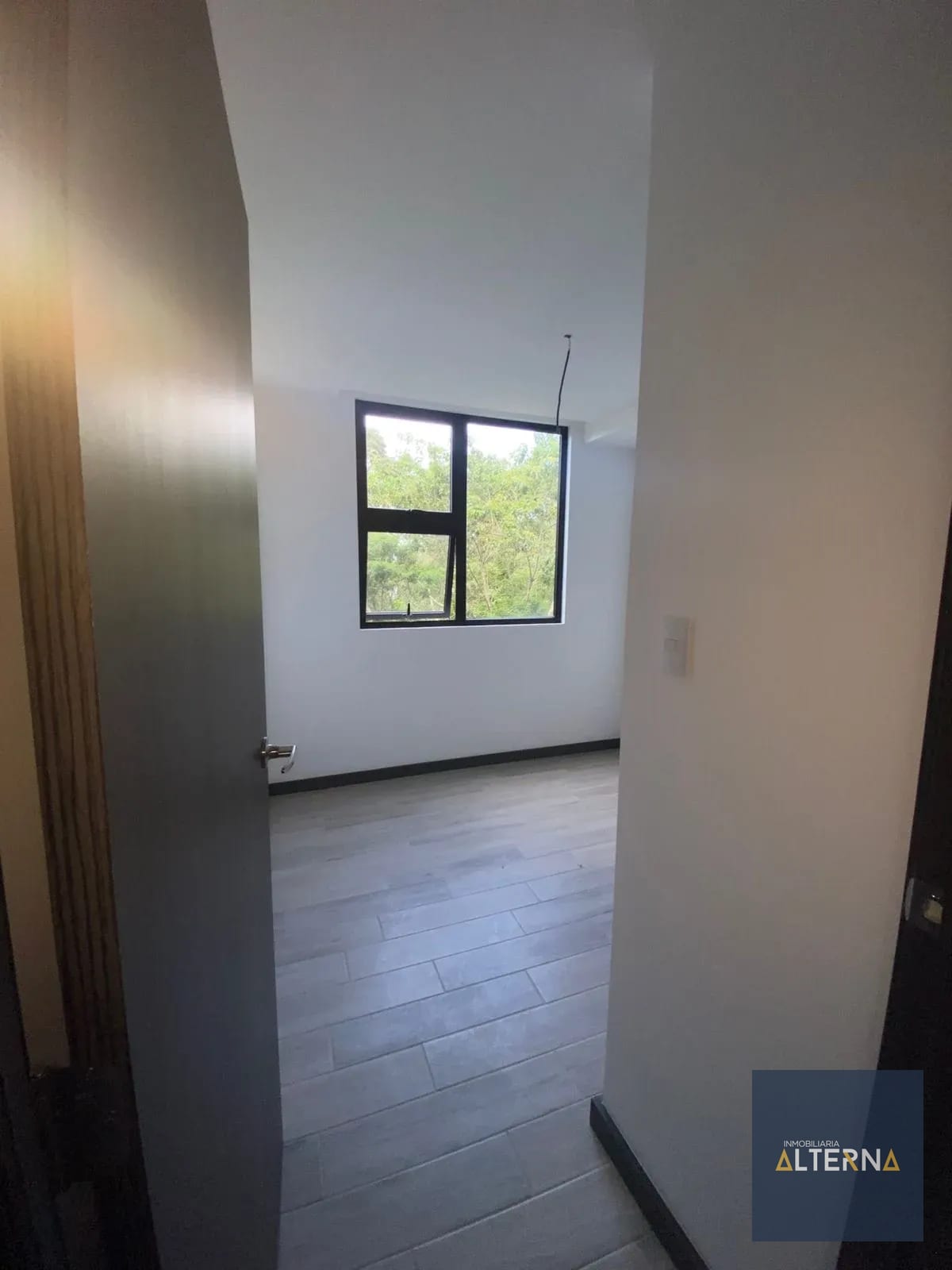 Apartamento en Renta en Zona 16 Muy cerca de la entrada a Hacienda Real — Apartamento en Alquiler en Zona 16, Guatemala, Ciudad — foto 5 de 7