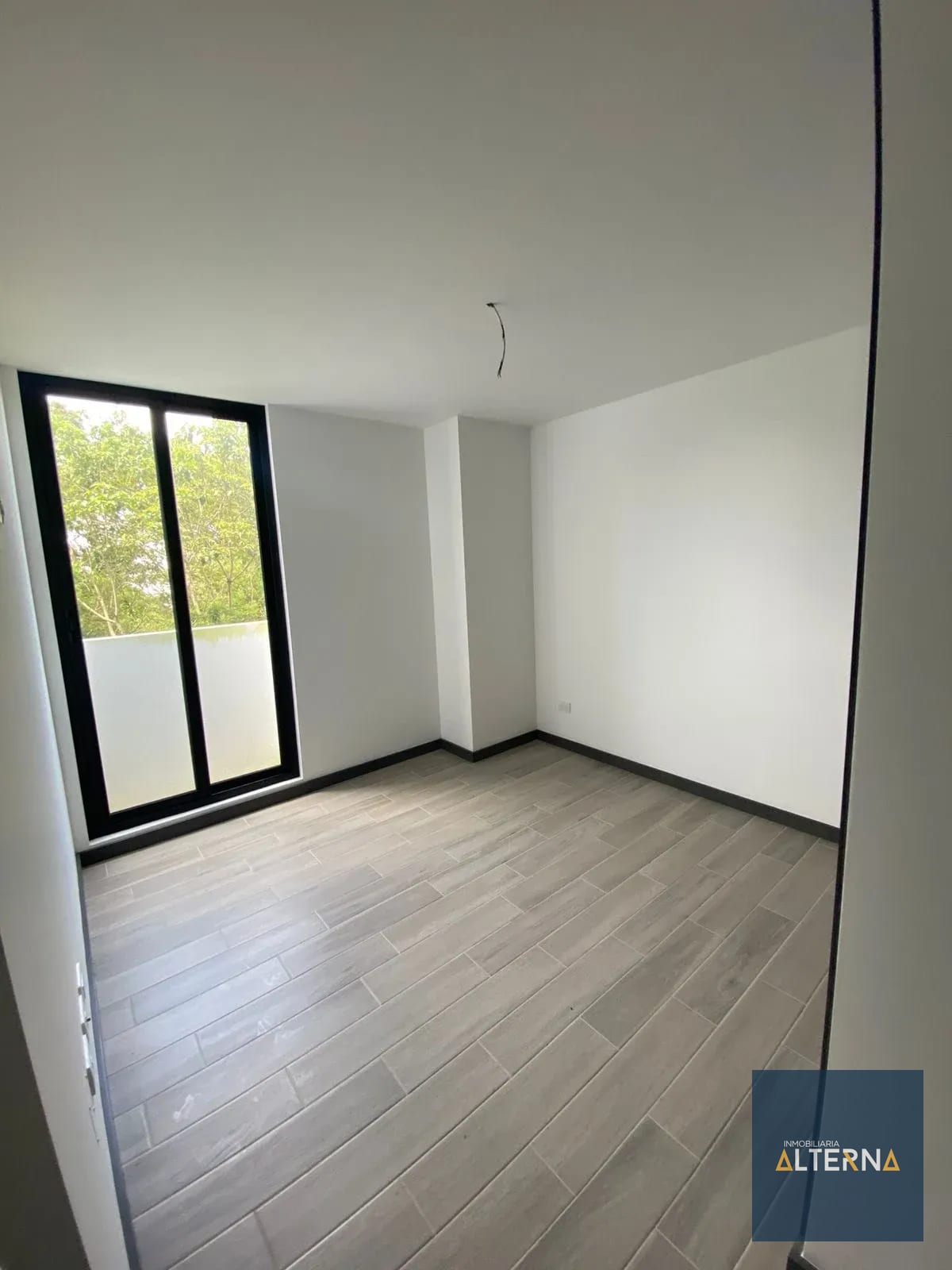 Apartamento en Renta en Zona 16 Muy cerca de la entrada a Hacienda Real — Apartamento en Alquiler en Zona 16, Guatemala, Ciudad — foto 6 de 7