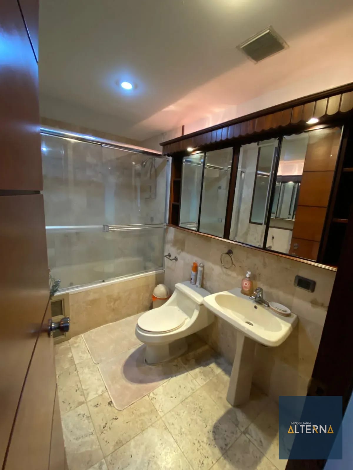 Apartamento Amueblado en Renta Zona 13 — Apartamento en Alquiler en Zona 13, Guatemala, Ciudad — foto 9 de 14