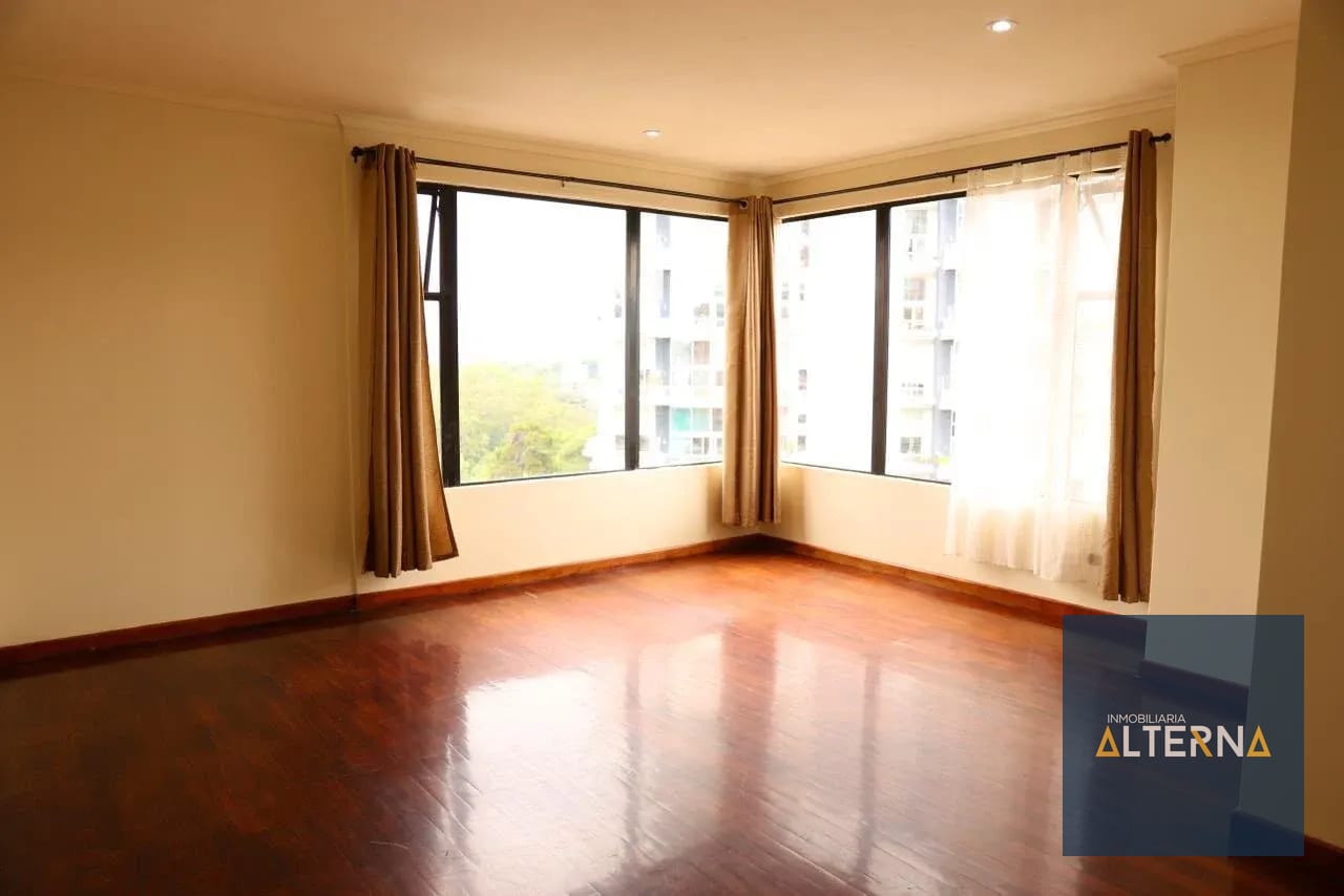 Apartamento en Renta en Zona 10 — Apartamento en Alquiler en Zona 10, Guatemala, Ciudad — foto 3 de 15