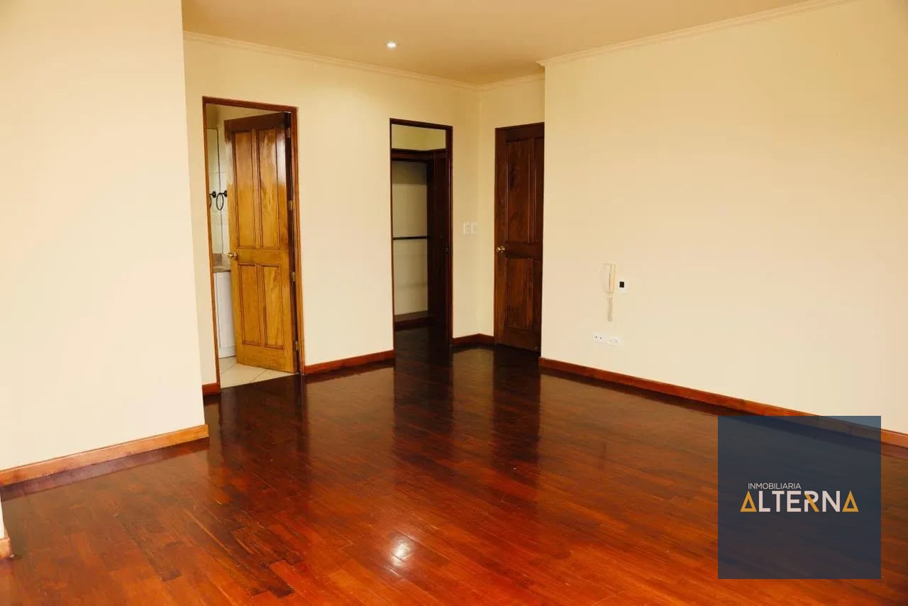 Apartamento en Renta en Zona 10 — Apartamento en Alquiler en Zona 10, Guatemala, Ciudad — foto 1 de 15