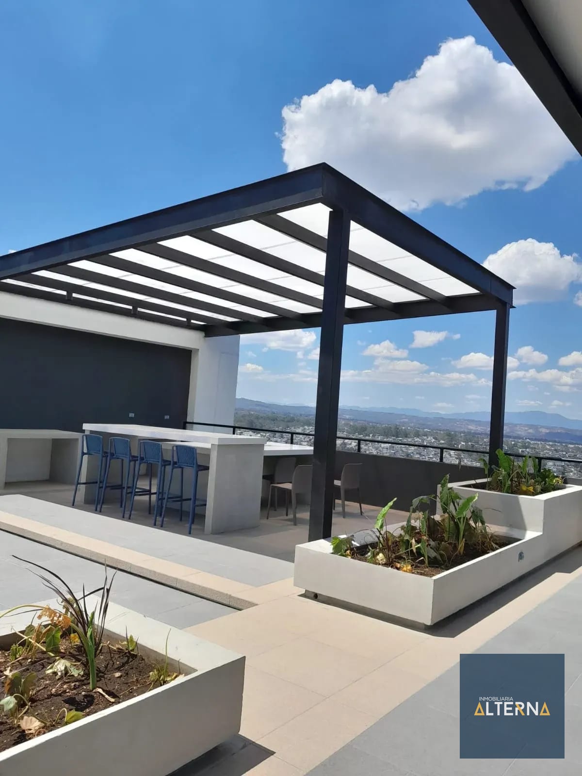 Apartamento en Renta en Zona 2 — Apartamento en Alquiler en Zona 2, Guatemala, Ciudad — foto 1 de 17