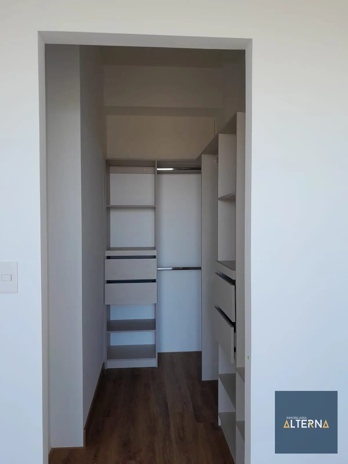 Apartamento en Renta en Zona 2 — Apartamento en Alquiler en Zona 2, Guatemala, Ciudad — foto 8 de 17