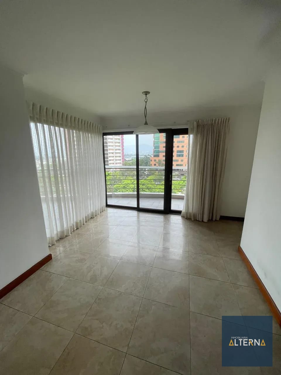 Apartamento en Renta en Zona 14 — Apartamento en Venta en Zona 14, Guatemala, Ciudad — foto 6 de 13