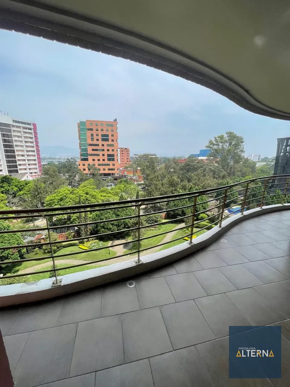 Apartamento en Renta en Zona 14 — Apartamento en Venta en Zona 14, Guatemala, Ciudad — foto 1 de 13