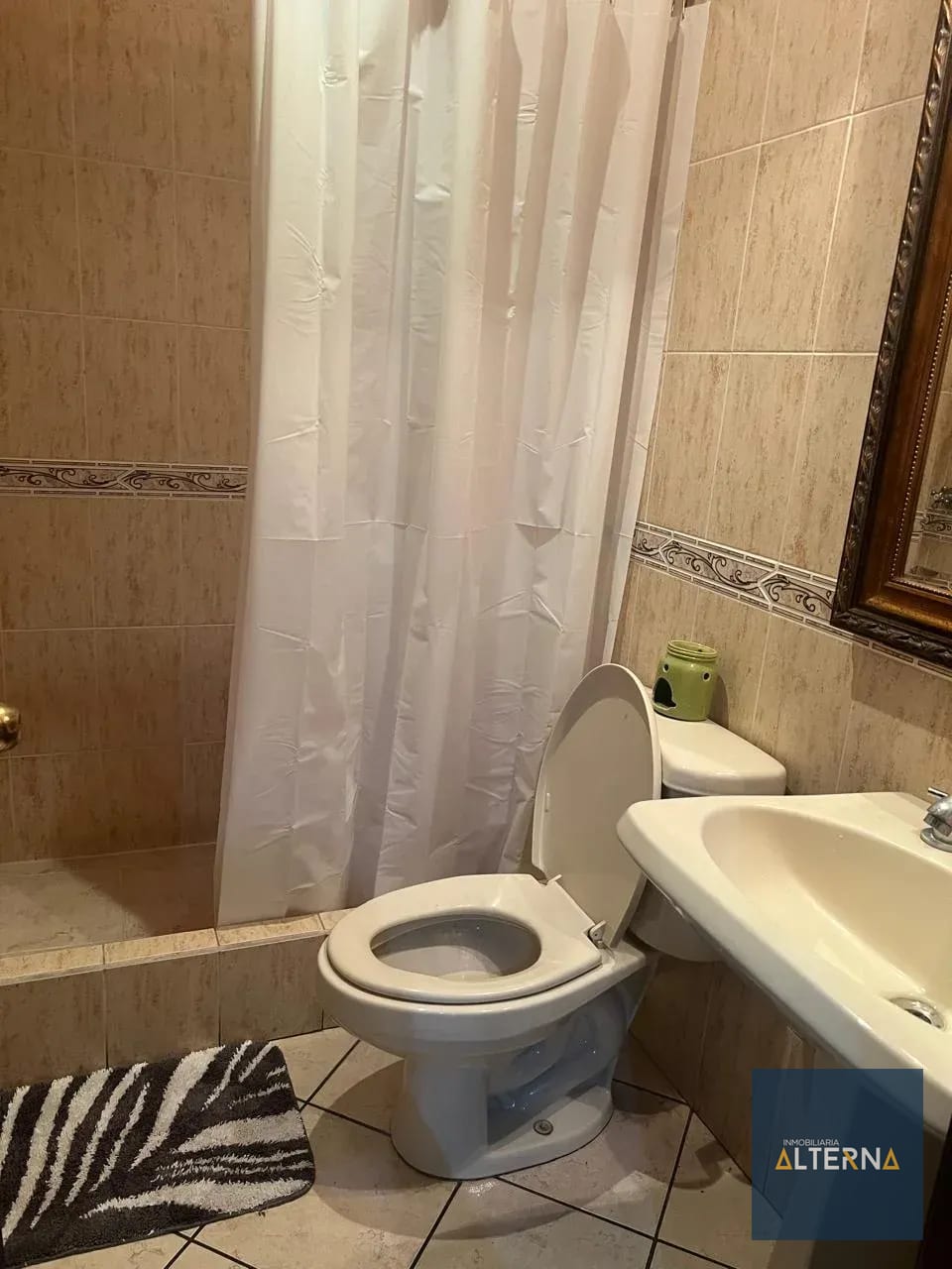 Apartamento en Renta Amueblado y Equipado — Apartamento en Alquiler en Zona 10, Guatemala, Ciudad — foto 9 de 11
