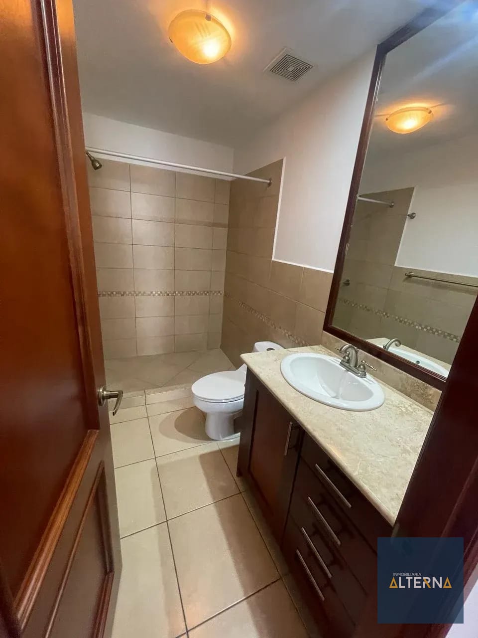 Apartamento en Renta en Zona 15 Botticelli — Apartamento en Alquiler en Zona 15, Guatemala, Ciudad — foto 11 de 12