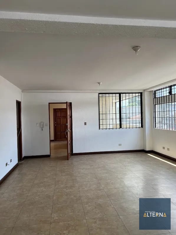 Apartamento en Renta en zona 10 muy cerca de centro medico — Apartamento en Alquiler en Zona 10, Guatemala, Ciudad — foto 5 de 9