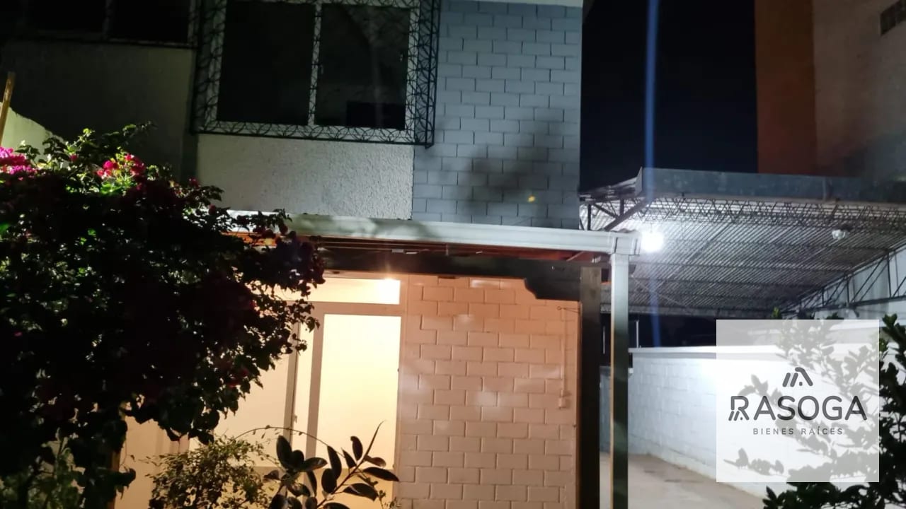 Casa en Renta en Zona 15 Vivienda/oficina — Casa en Alquiler en Zona 15, Guatemala, Ciudad — foto 1 de 10