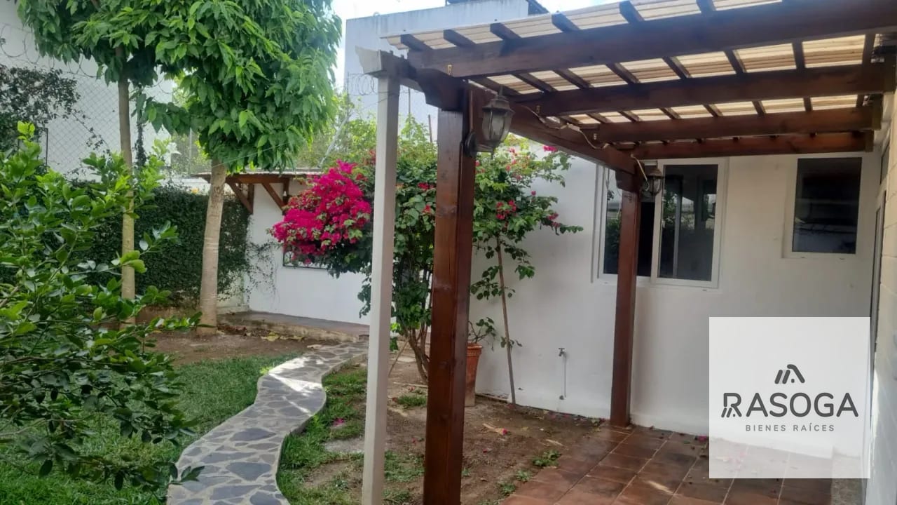 Alquilo Amplia Casa en Zona 15 — Casa en Alquiler en Zona 15, Guatemala, Ciudad — foto 1 de 12