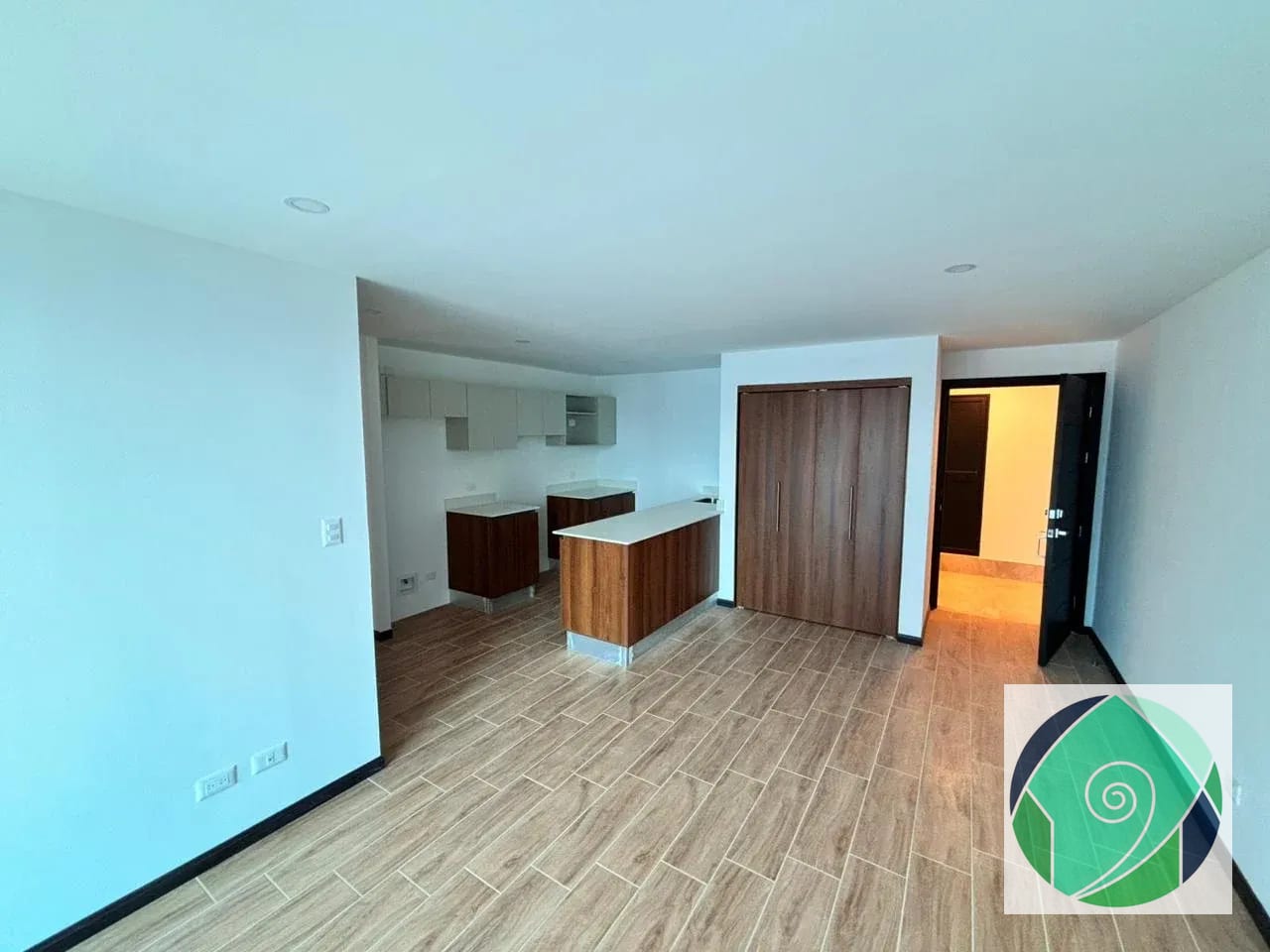Alquiler Apartamento de 2 Habitaciones en Essenza, Zona 13 — Apartamento en Alquiler en Zona 13, Guatemala, Ciudad — foto 1 de 9