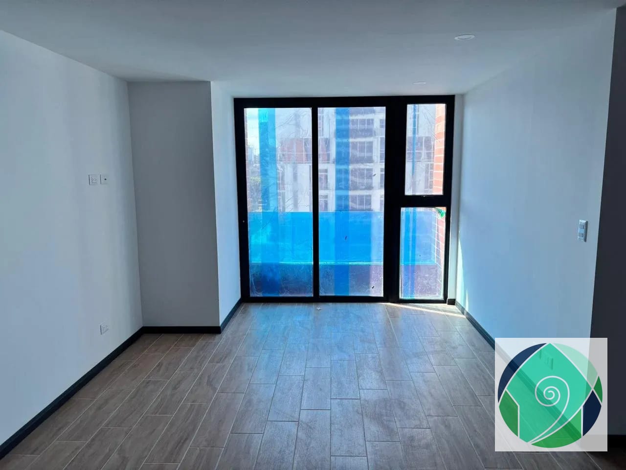 Alquiler Apartamento de 2 Habitaciones en Essenza, Zona 13 — Apartamento en Alquiler en Zona 13, Guatemala, Ciudad — foto 3 de 9