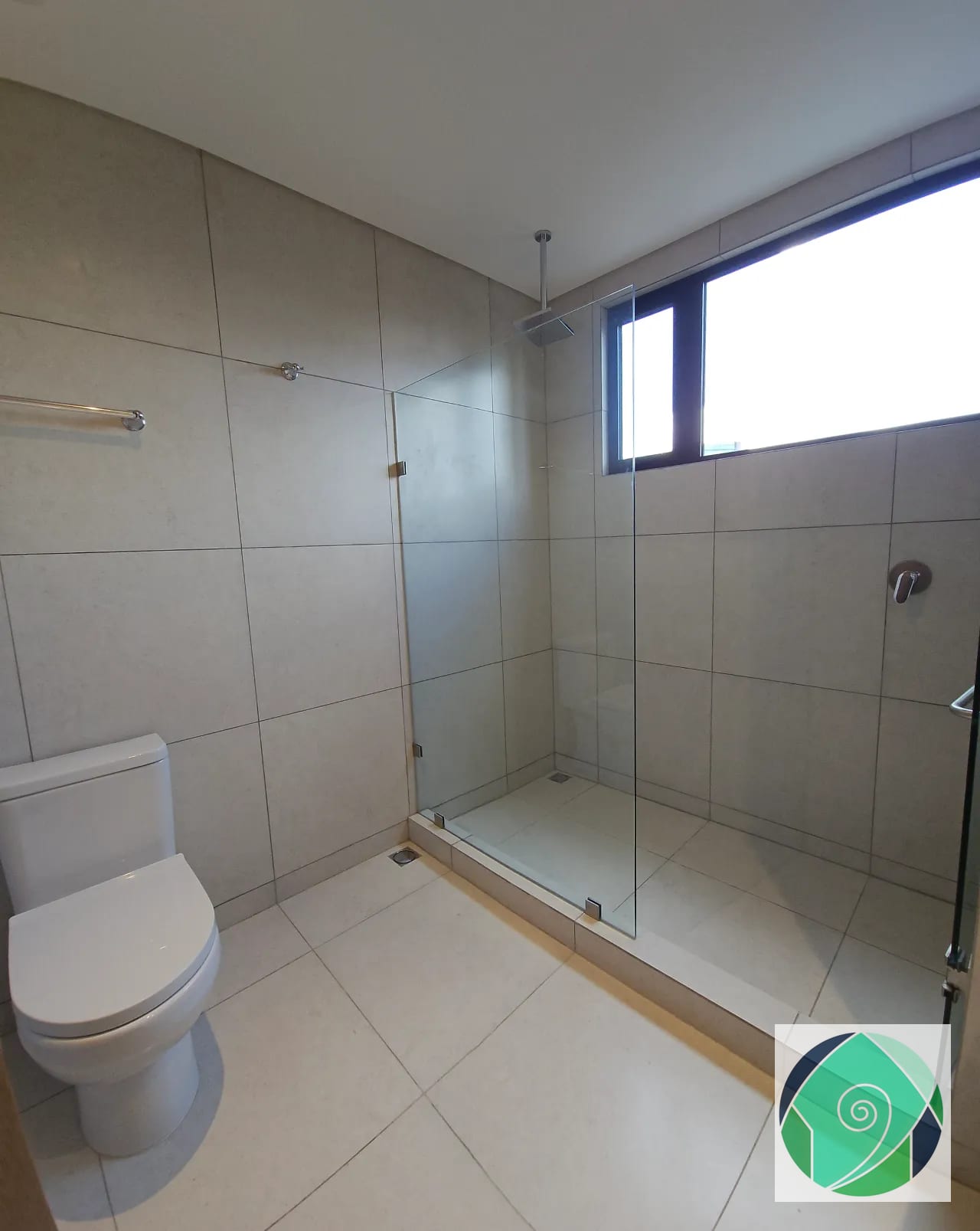 Alquiler Apartamento de 2 Habitaciones en Ferré 10, Z10 — Apartamento en Alquiler en Ferré Diez, Zona 10, Guatemala, Ciudad — foto 10 de 17
