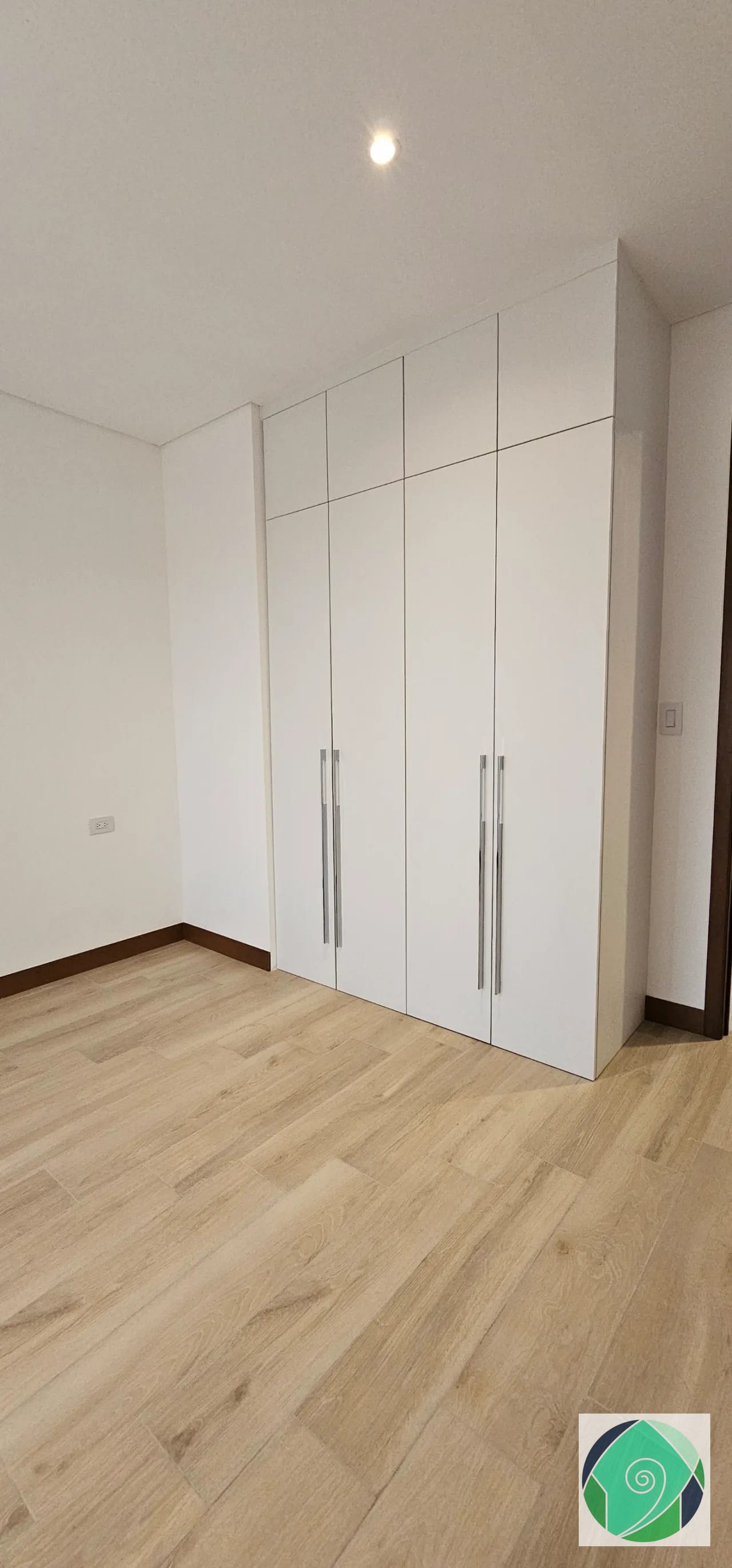 Alquiler Apartamento de 3 Habitaciones en Ferré Diez, Z10 — Apartamento en Alquiler en Ferré Diez, Zona 10, Guatemala, Ciudad — foto 11 de 17