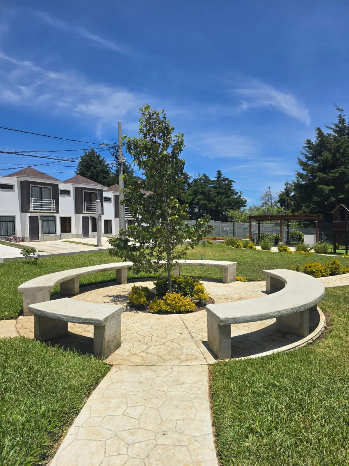 GANGA Casa en Venta, La Forest de Arrazola, San Josè Pinula — Casa en Venta en San José Pinula, Guatemala, Ciudad — foto 3 de 13
