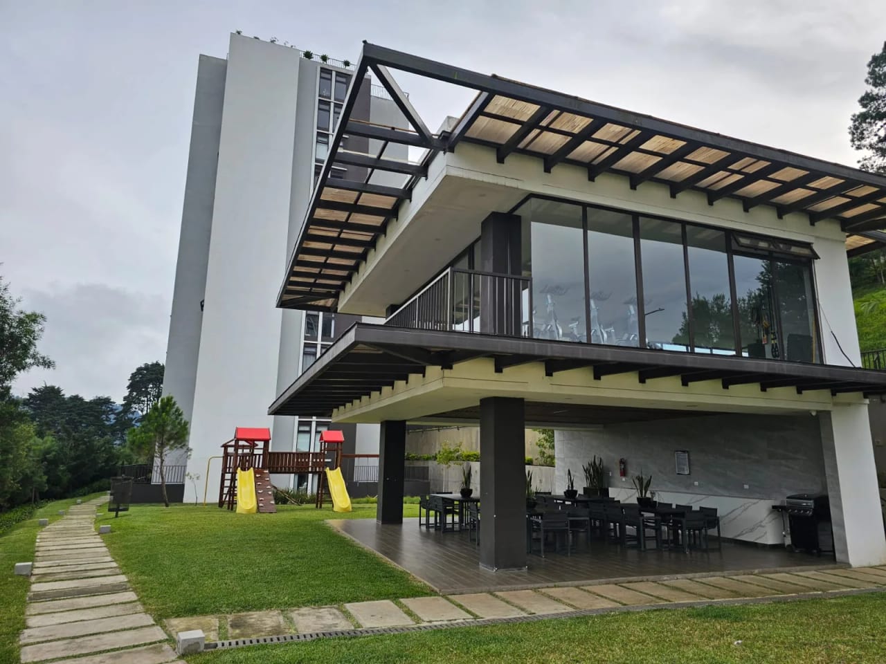 Lindo Apartamento en Venta en Nagano, Cerca de zona 16. — Apartamento en Venta en Zona 16, Guatemala, Ciudad — foto 12 de 17