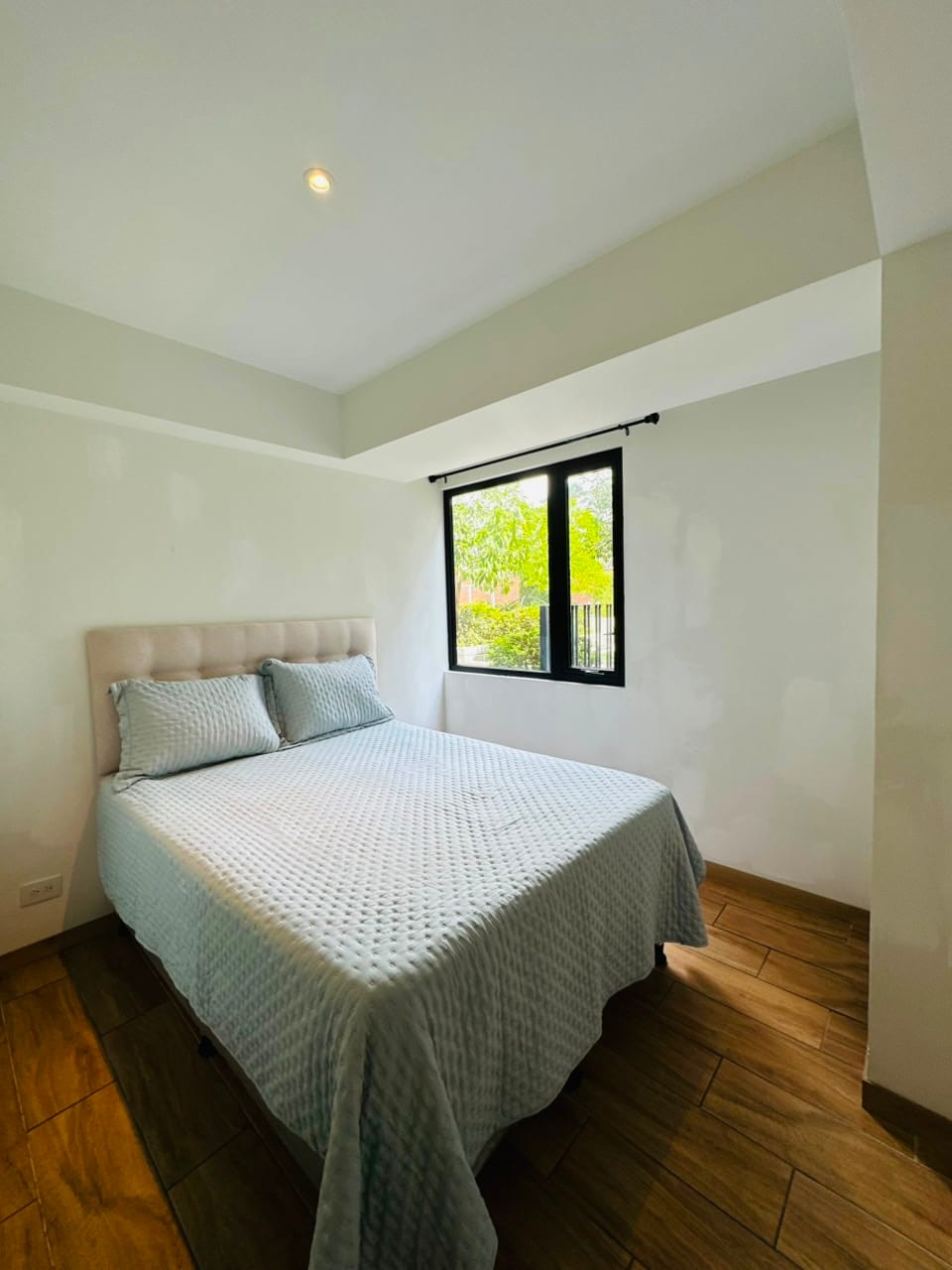 Hermoso apartamento amueblado en renta zona 9 — Apartamento en Alquiler en Zona 13, Guatemala, Ciudad — foto 3 de 5