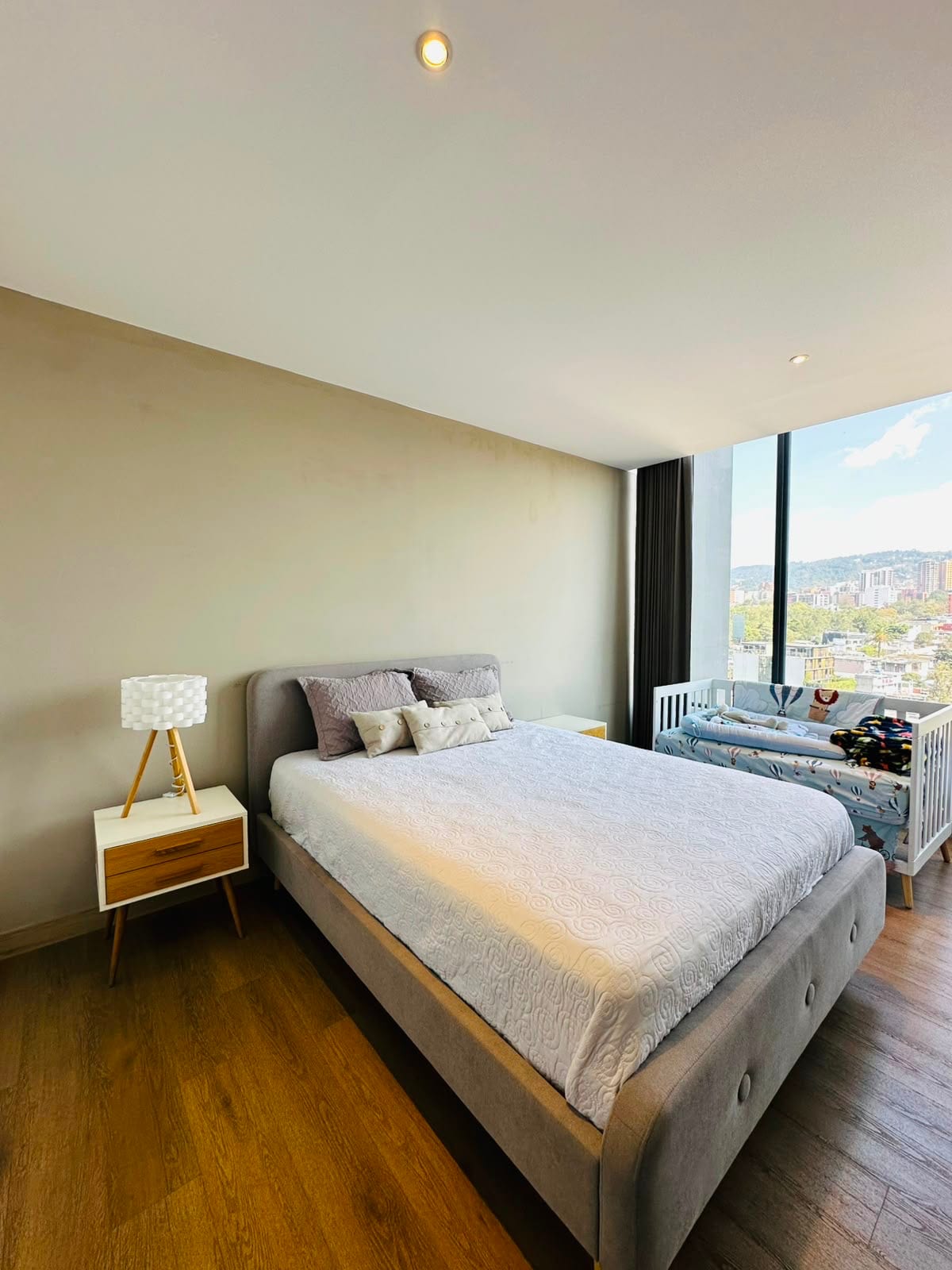 Apartamento amueblado en renta zona 15 — Apartamento en Alquiler en Zona 15, Guatemala, Ciudad — foto 2 de 4