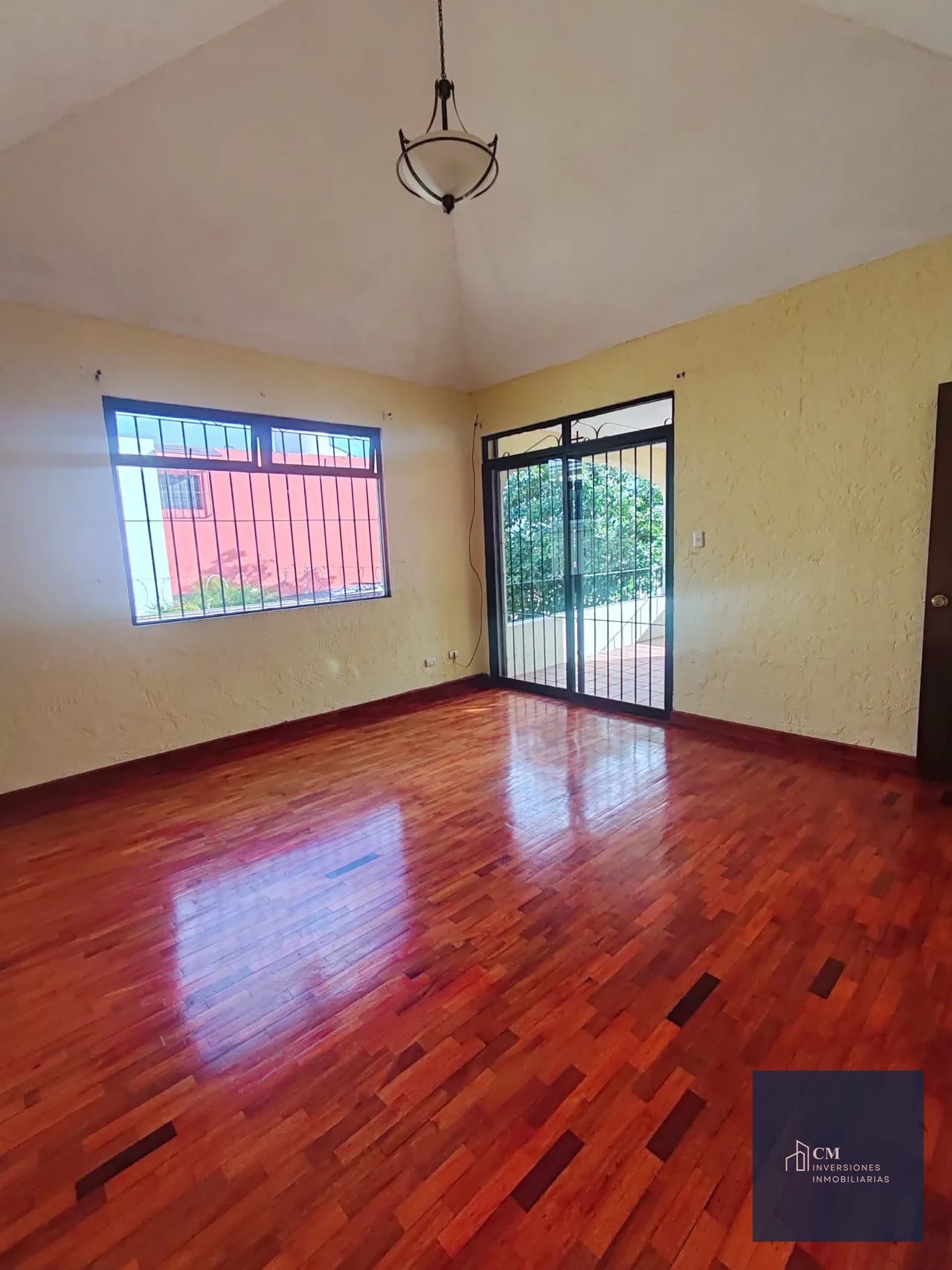 Casa en renta en Bouganbilias de Arrazola, 16.5 Carretera al Salvador (copia) — Casa en Alquiler en Bouganbilias de Arrazola, Carretera a El Salvador, Guatemala, Ciudad — foto 8 de 17