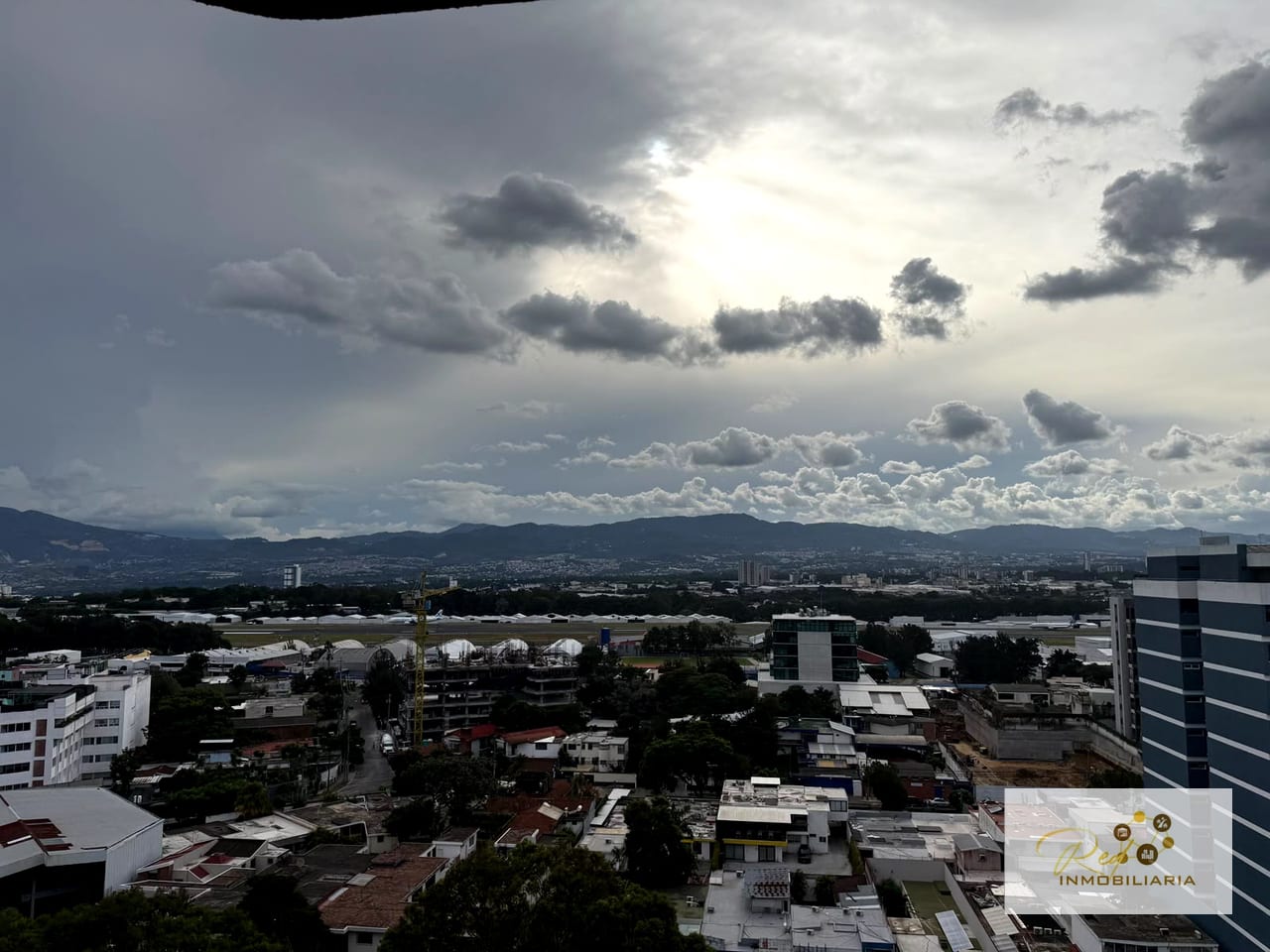 🏢 Apartamento en Venta – Edificio Bellini, Zona 14 — Apartamento en Venta en Bellini, Zona 14, Guatemala, Ciudad — foto 3 de 13
