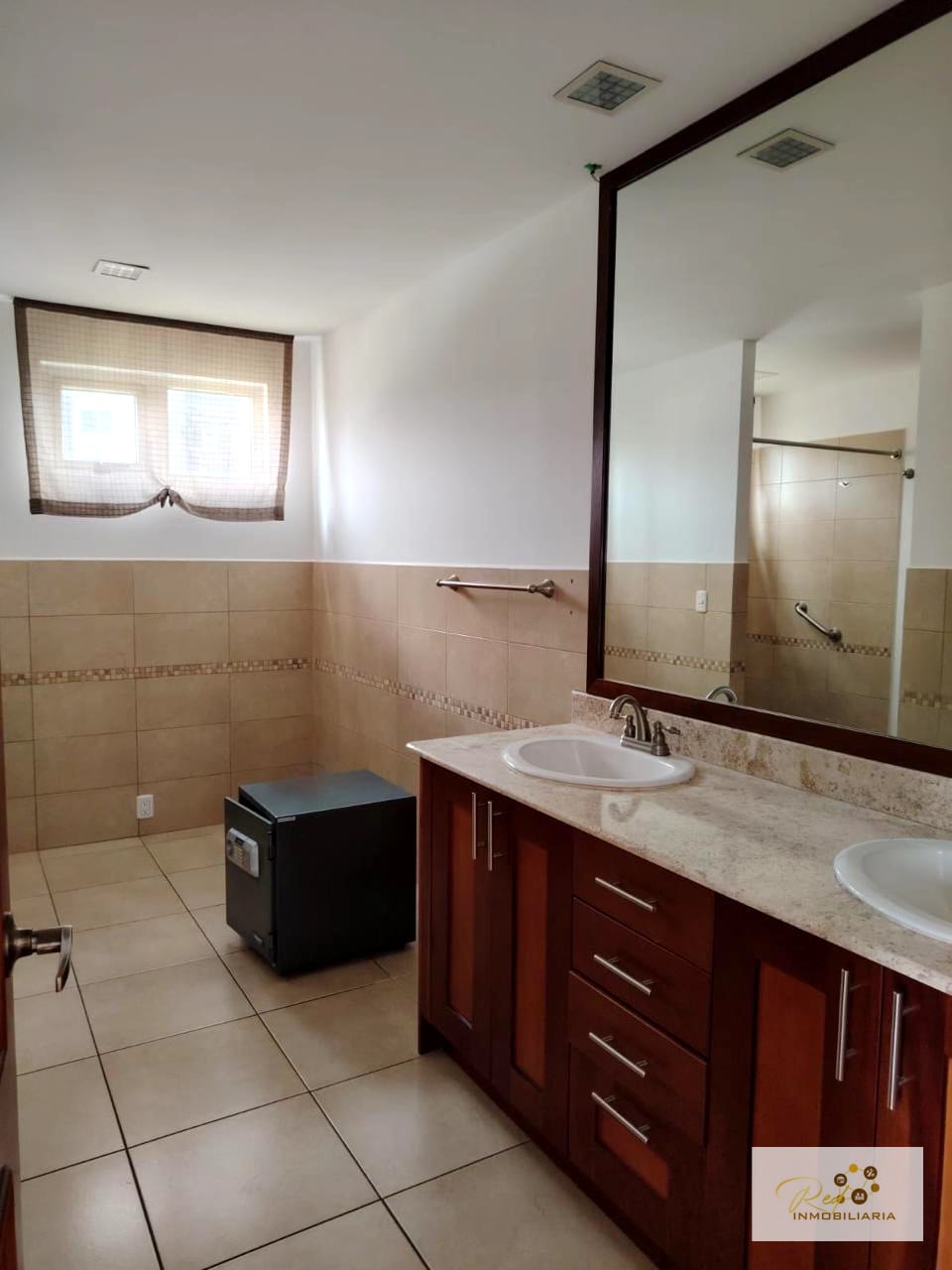 🏢 Apartamento en Alquiler – Edificio Botticelli 2, Zona 15 — Apartamento en Alquiler en Botticelli II, Zona 15, Guatemala, Ciudad — foto 11 de 17