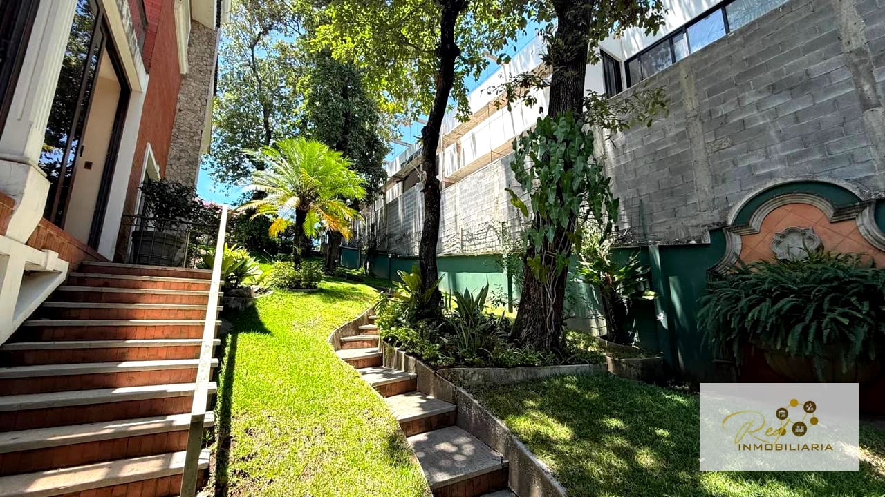 🏡 Exclusiva residencia en venta en Elgin II, Zona 13 — Casa en Venta en Zona 13, Guatemala, Ciudad — foto 3 de 13