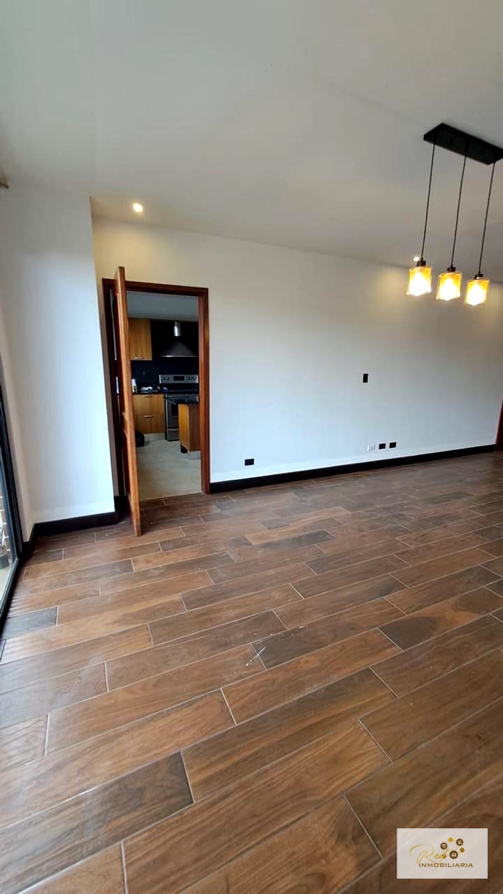 🏢 Renta de amplio apartamento — Edificio Oakland, Zona 10 — Apartamento en Alquiler en Zona 10, Guatemala, Ciudad — foto 7 de 17