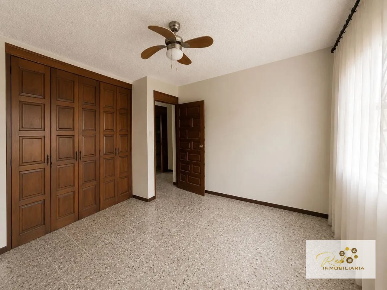 🏡 Casa en venta — Residenciales Mariscal, Zona 11 — Casa en Venta en Zona 11, Guatemala, Ciudad — foto 9 de 13