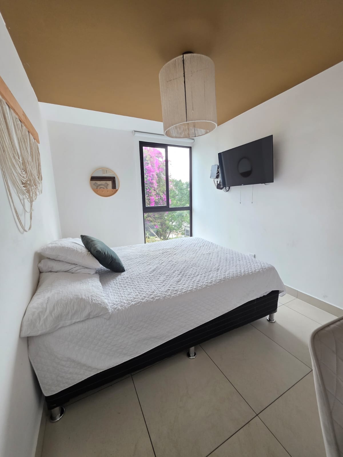 BE14 / APARTAMENTO EN RENTA DE 3 HABITACIONES — Apartamento en Alquiler en Be14, Zona 14, Guatemala, Ciudad — foto 10 de 13