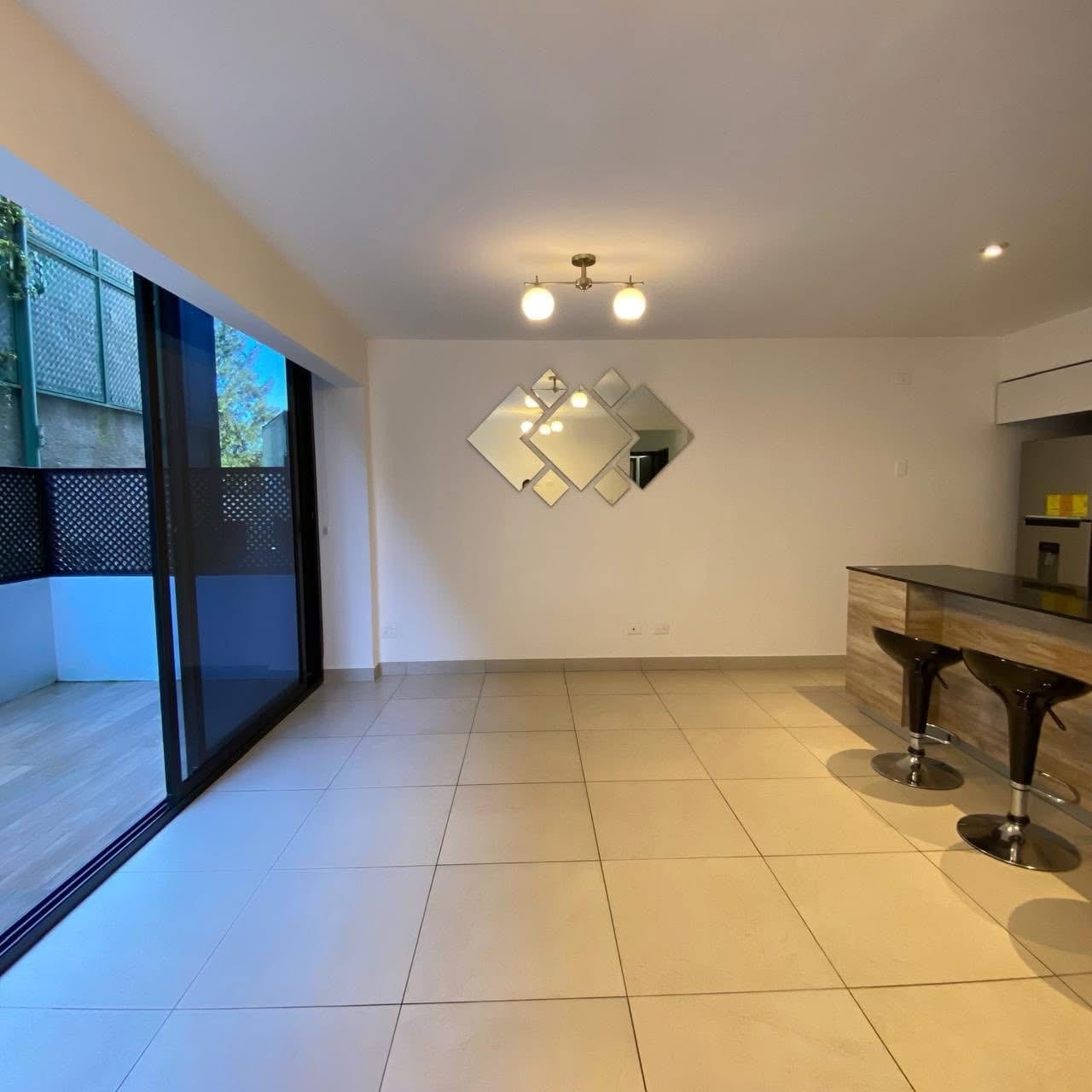 BE14 / Apartamento en Venta de 3 Habitaciones y Jardín — Apartamento en Venta en Be14, Zona 14, Guatemala, Ciudad — foto 2 de 10