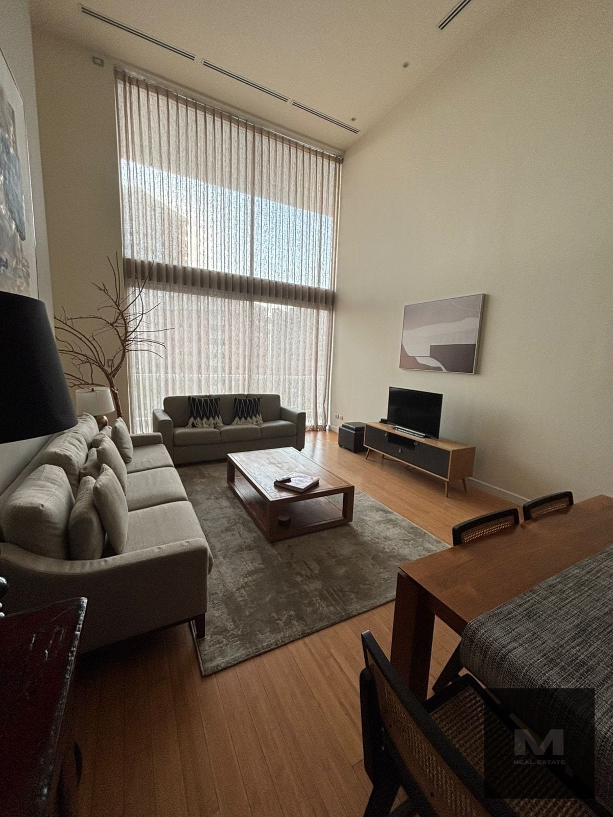 🏙️ Apartamento Amueblado en Renta Zona 10 (+1) — Apartamento en Alquiler en Atrium, Zona 10, Guatemala, Ciudad — foto 2 de 10