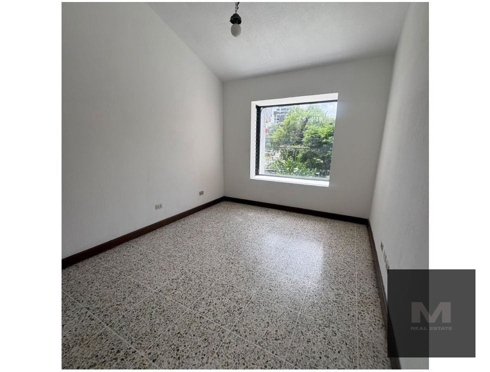 🏠 Casa Comercial en Renta Zona 15 (+1) — Oficina en Alquiler en Vista Hermosa II, Zona 15, Guatemala, Ciudad — foto 8 de 10