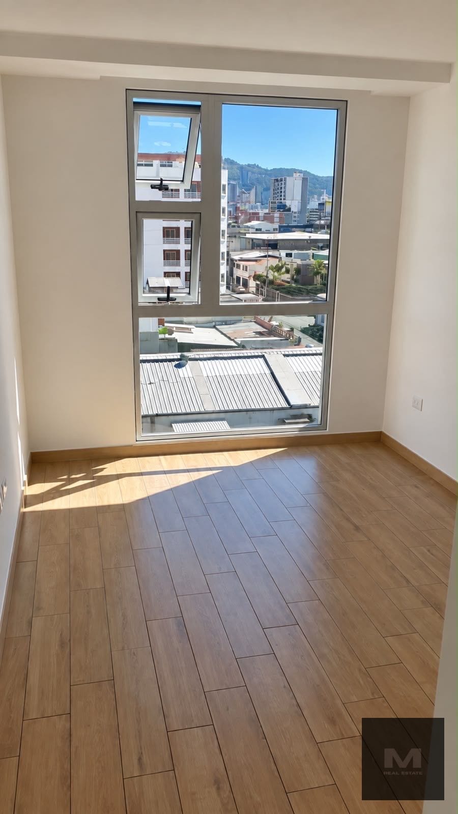 🏙️ Apartamento en Renta Zona 10 (+1) — Apartamento en Alquiler en City Haus, Zona 10, Guatemala, Ciudad — foto 7 de 9