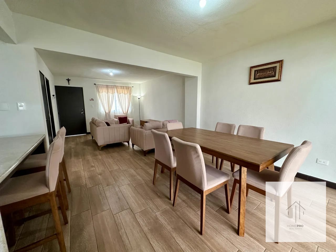 Casa Semi Amueblada en Venta en San José Pinula — Casa en Venta en Condado Florenza, San José Pinula, Guatemala, Ciudad — foto 3 de 17