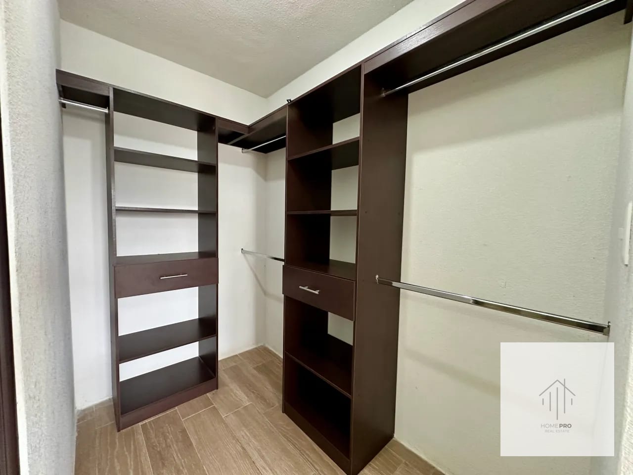 Casa Semi Amueblada en Venta en San José Pinula — Casa en Venta en Condado Florenza, San José Pinula, Guatemala, Ciudad — foto 10 de 17