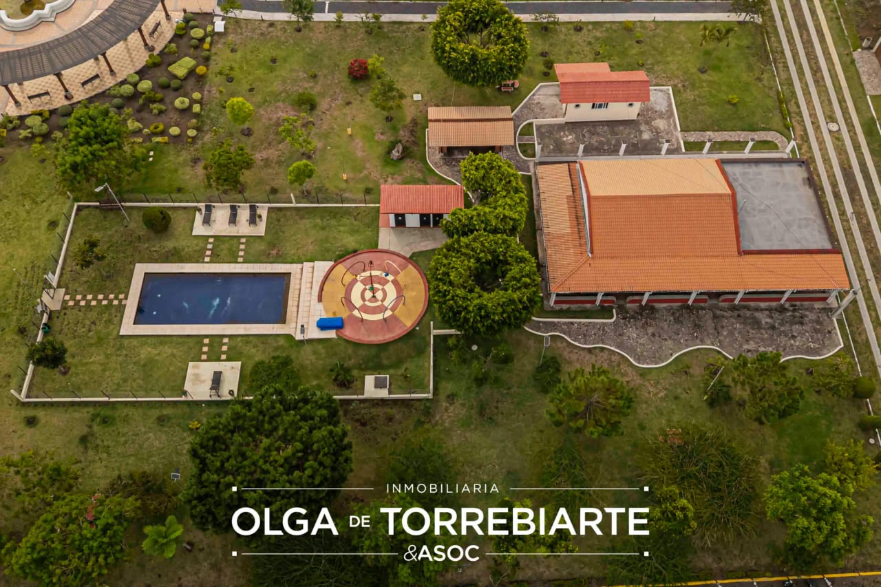 Casa en Condominio Antigua Estancia — Casa en Venta en San Miguel Dueñas, Sacatepéquez — foto 4 de 17