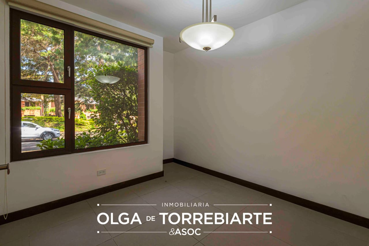 Casa en Condominio Bromelias, Residencias Concepción — Casa en Alquiler en Bromelias Concepcion, Carretera a El Salvador, Guatemala, Ciudad — foto 10 de 17