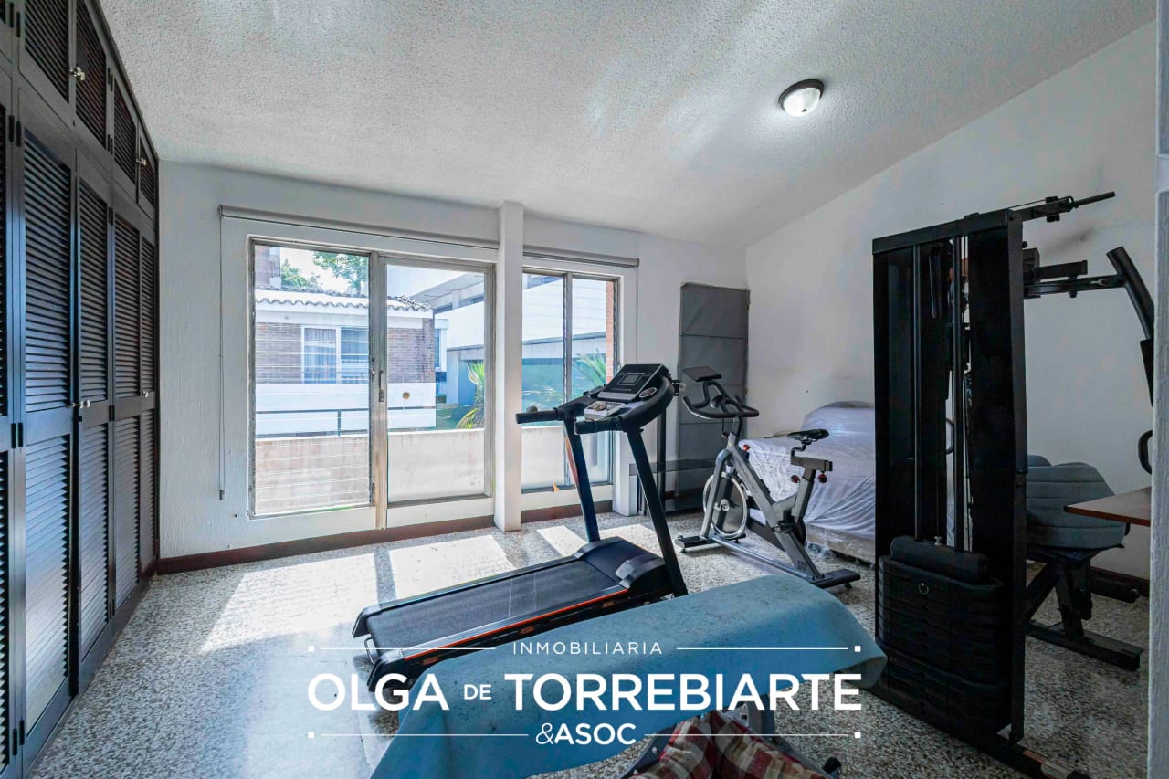 Casa en renta Zona 10 — Casa en Alquiler en Zona 10, Guatemala, Ciudad — foto 11 de 11
