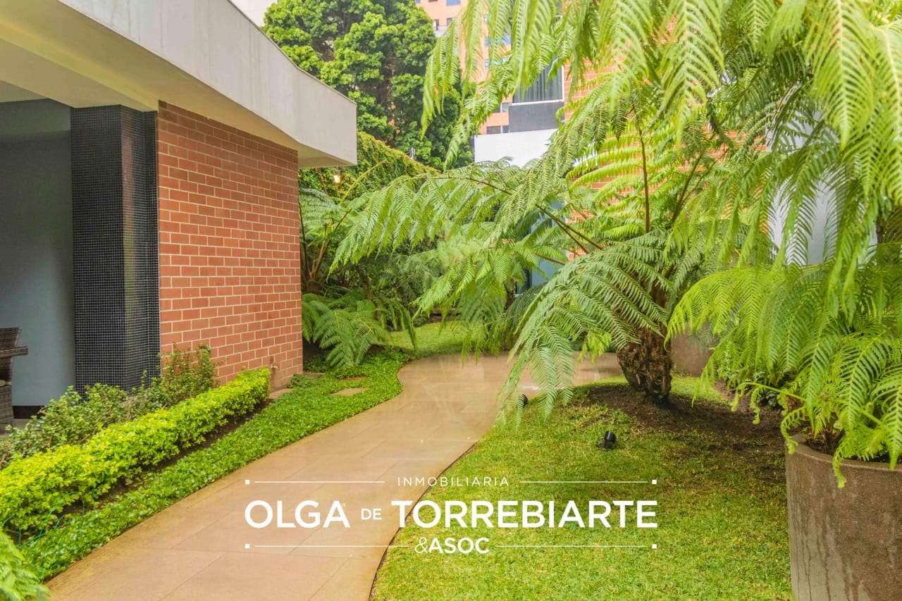 Apartamento amueblado en Santa Sofía — Apartamento en Alquiler en Santa Sofía, Zona 10, Guatemala, Ciudad — foto 6 de 7