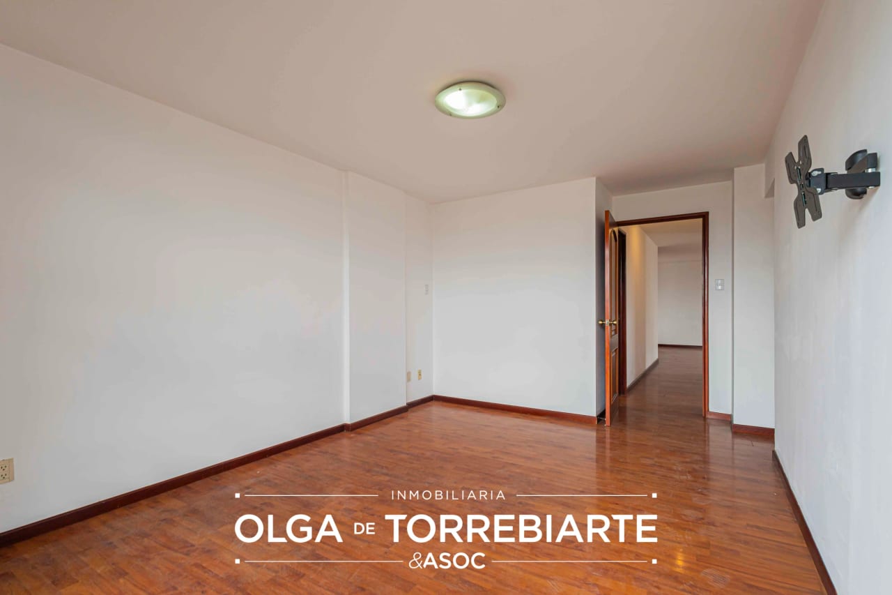 Apartamento en Edificio Bellini, zona 14 — Apartamento en Venta en Bellini, Zona 14, Guatemala, Ciudad — foto 8 de 10