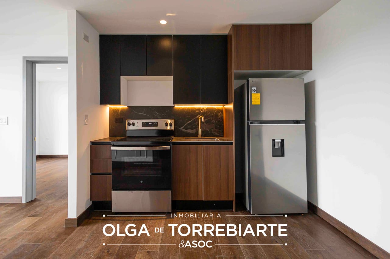 Apartamento en Atarah, Zona 10 — Apartamento en Alquiler en Atarah, Zona 10, Guatemala, Ciudad — foto 2 de 8