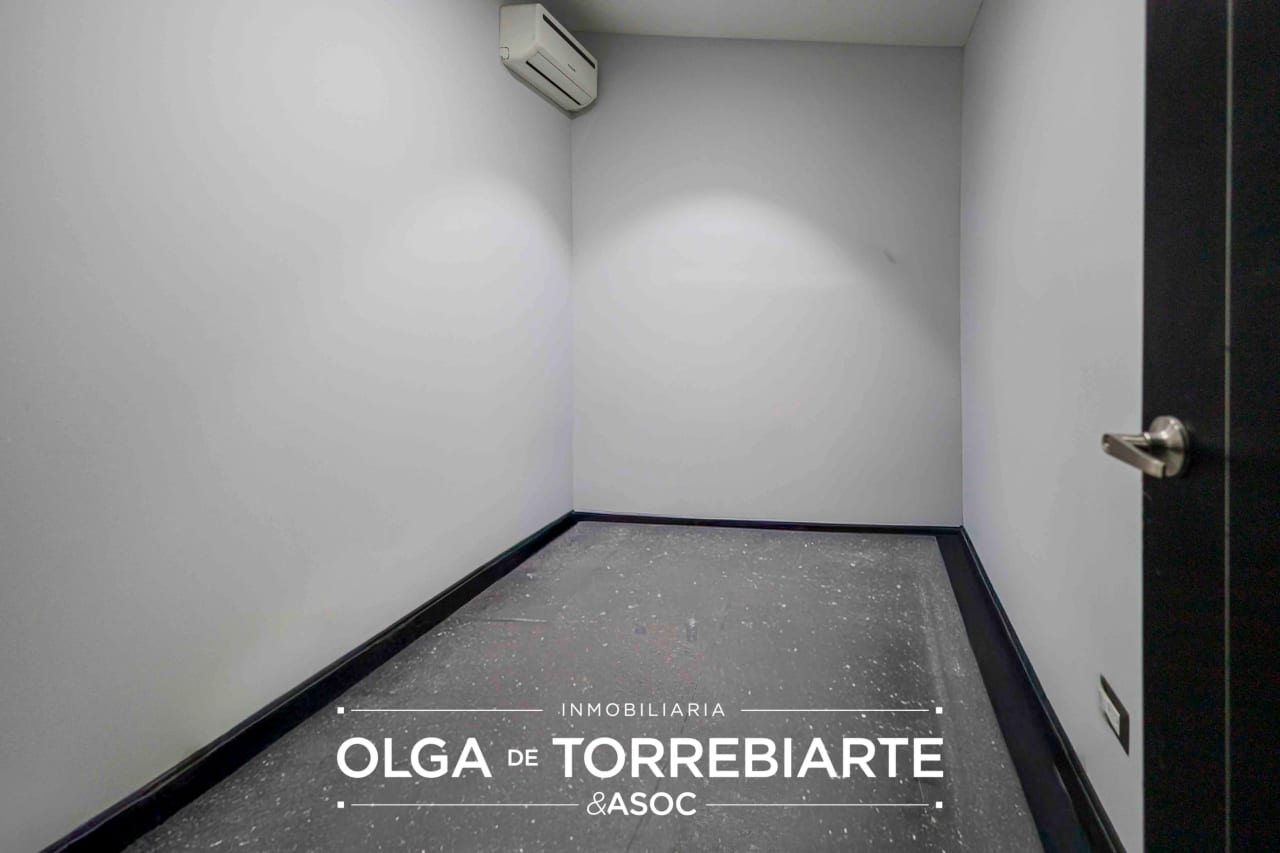 Edificio en renta Zona 10 — Edificio en Alquiler en Zona 10, Guatemala, Ciudad — foto 10 de 11