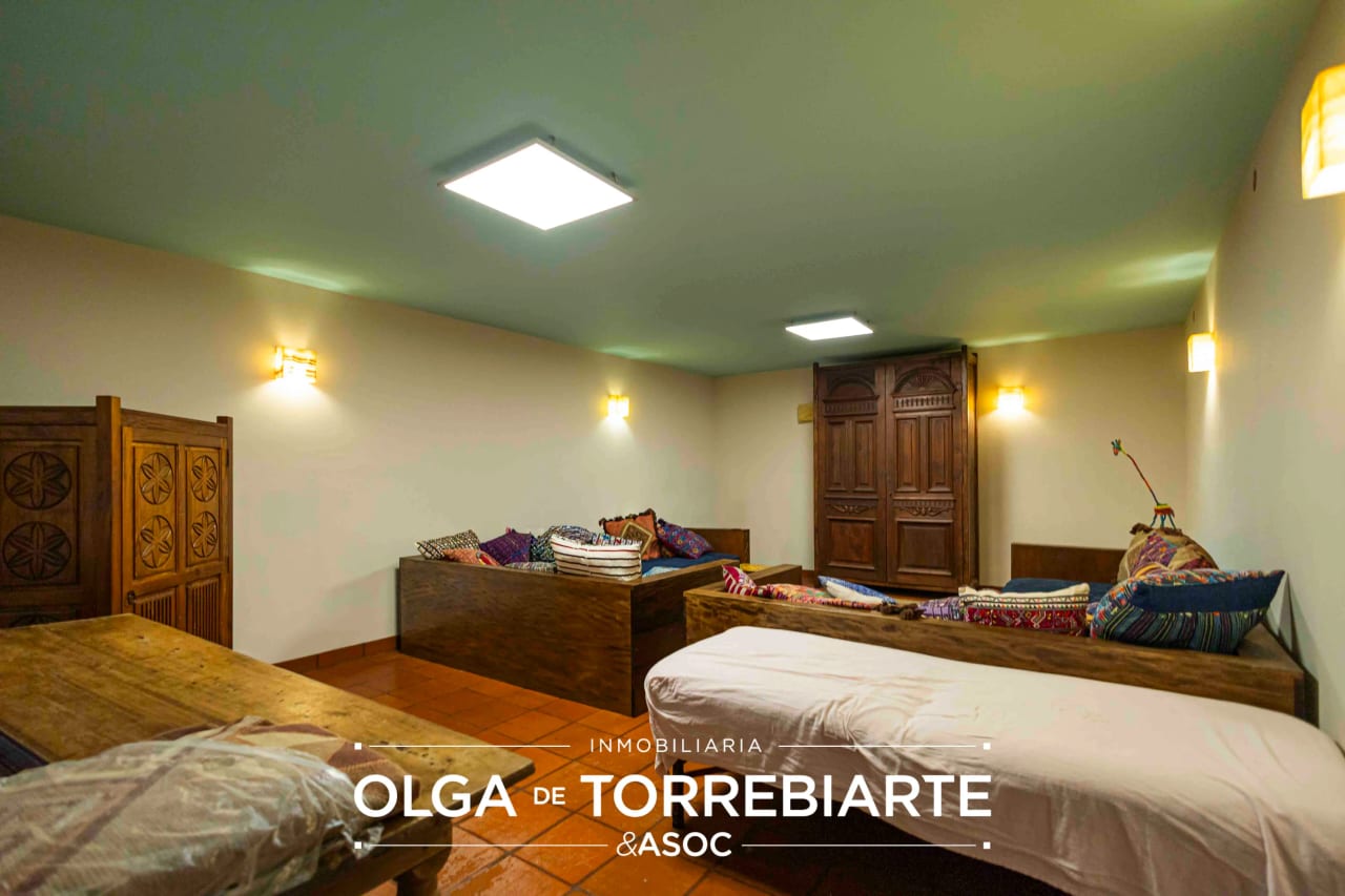 Casa con piscina en Condominio Ermita de Santa Lucía — Casa en Venta en Antigua, Sacatepéquez — foto 12 de 17