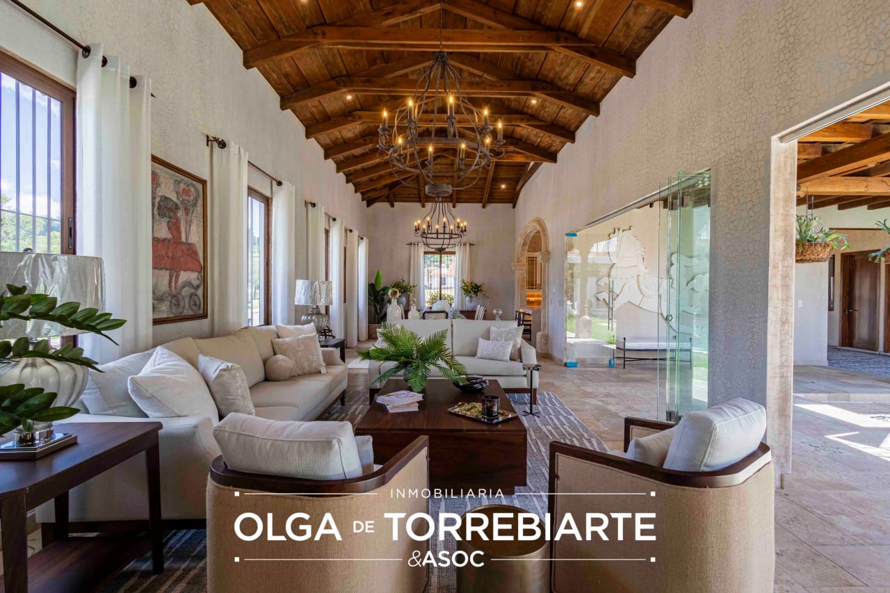 Casa en Paseo Antigua, Antigua Guatemala — Casa en Venta en Antigua, Sacatepéquez — foto 8 de 14