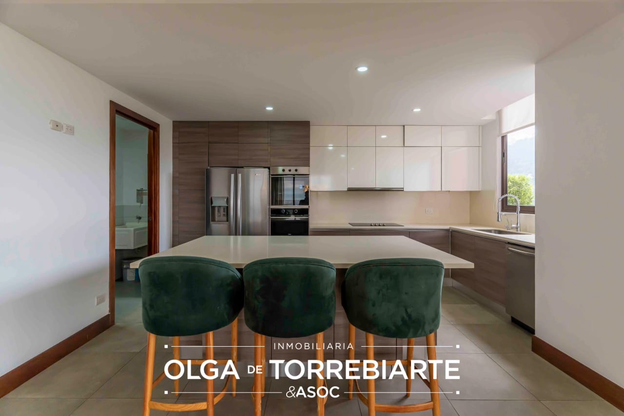 Apartamento en Ápice II, zona 15 — Apartamento en Alquiler en Ápice II, Zona 15, Guatemala, Ciudad — foto 4 de 16