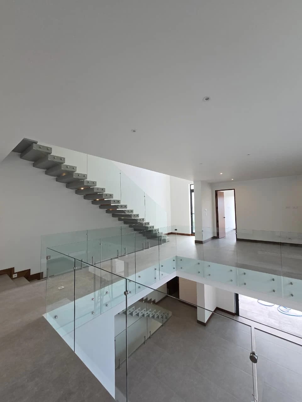 Se Alquila Preciosa Casa en Pulte Ecuestre, Zona 16. — Casa en Alquiler en El Pulté Ecuestre, Zona 16, Guatemala, Ciudad — foto 14 de 17