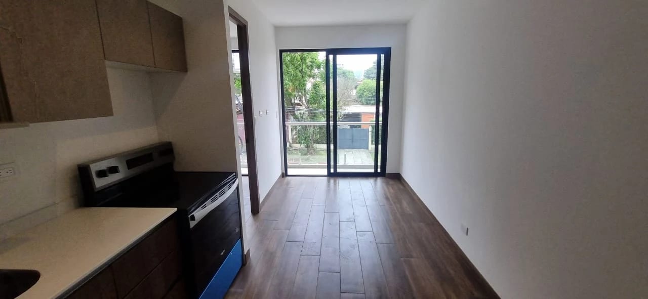 Se Alquila Apto. Edificio Vila 15, Zona 15. — Apartamento en Alquiler en Vila Quince, Zona 15, Guatemala, Ciudad — foto 2 de 11