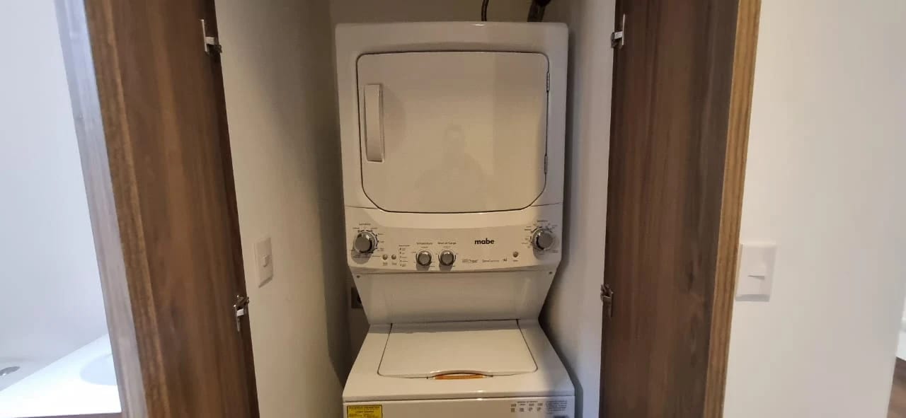 Se Alquila Apto. Edificio Vila 15, Zona 15. — Apartamento en Alquiler en Vila Quince, Zona 15, Guatemala, Ciudad — foto 7 de 11