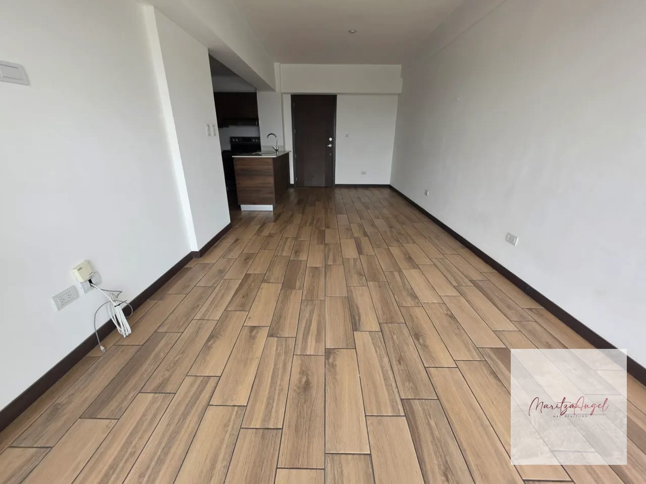 APARTAMENTO EN RENTA EN TORRE PAMPLONA ZONA 13 — Apartamento en Alquiler en Torre Pamplona 14 Calle, Zona 12, Guatemala, Ciudad — foto 3 de 12