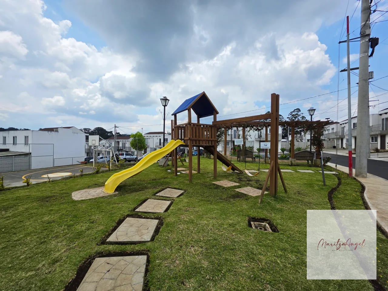 VENTA DE CASA EN CONDADO ALMERIA, SAN JOSE PINULA . — Casa en Venta en San José Pinula, Guatemala, Ciudad — foto 13 de 15
